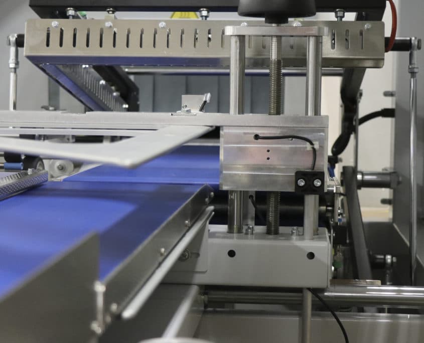 FP series- Semiautomatic L-sealers, Smipack, shrink wrap