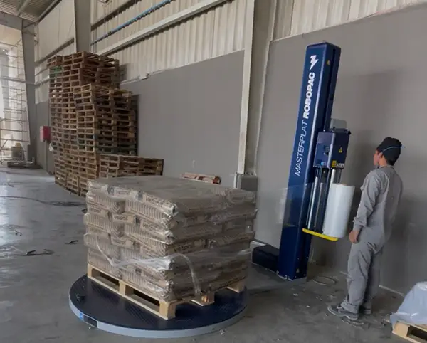 Robopac Masterplat installtion in Dubai by Al Thika Packaging